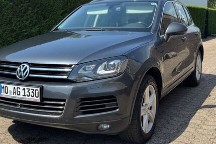VW Touareg 252.000 km 14.450 &euro; Moers 47445