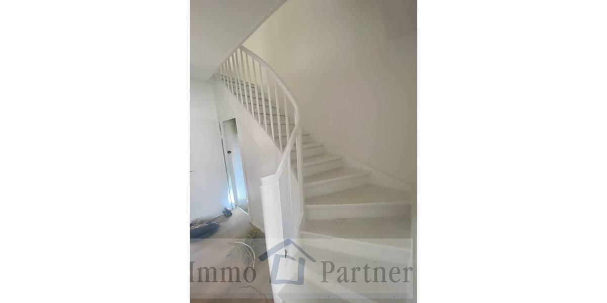 Doppelhaushälfte Oberhausen Stadtmitte - 5 Zimmer, 140 m&sup2;, 389.000&euro; | Angebot:26017989