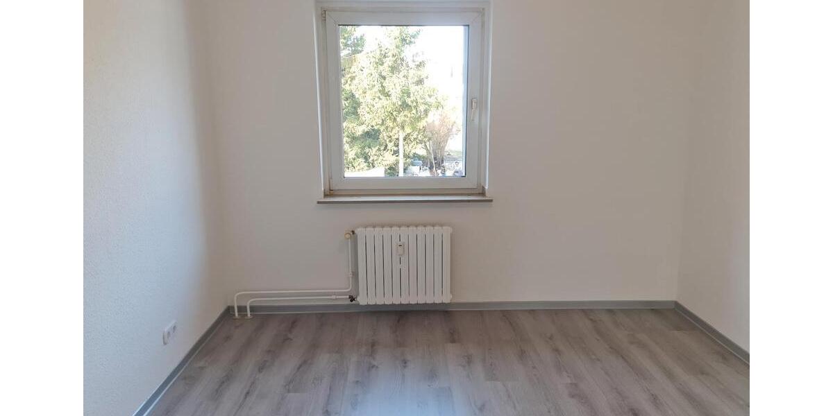 Etagenwohnung Duisburg Beeck - 2 Zimmer, 56 m&sup2;, 385&euro; | Angebot:25640737