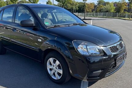 Kia Rio 98.800 km 2.990 &euro; Essen 45356