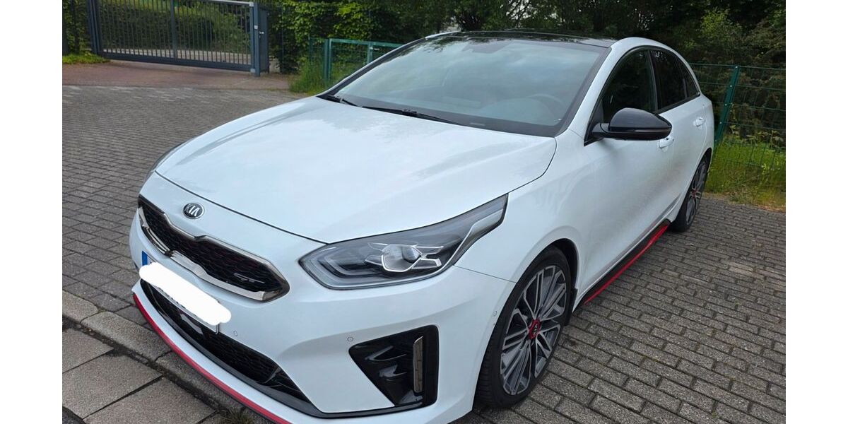 Kia pro ceed / ProCeed 52.000 km 21.900 &euro; Duisburg 47279