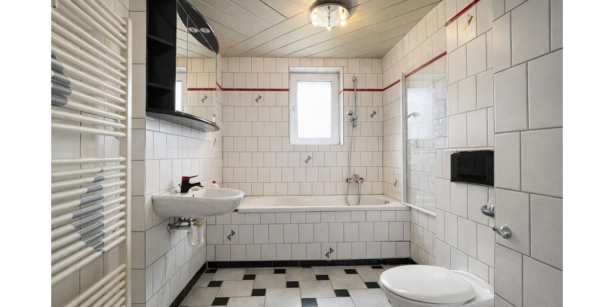 Reihenmittelhaus Gelsenkirchen Beckhausen - 3 Zimmer, 76 m&sup2;, 199.000&euro; | Angebot:25833538