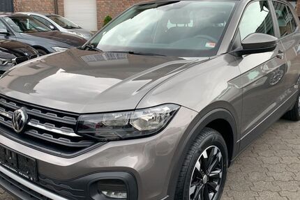 VW T-Cross 76.000 km 16.500 &euro; Moers 47443