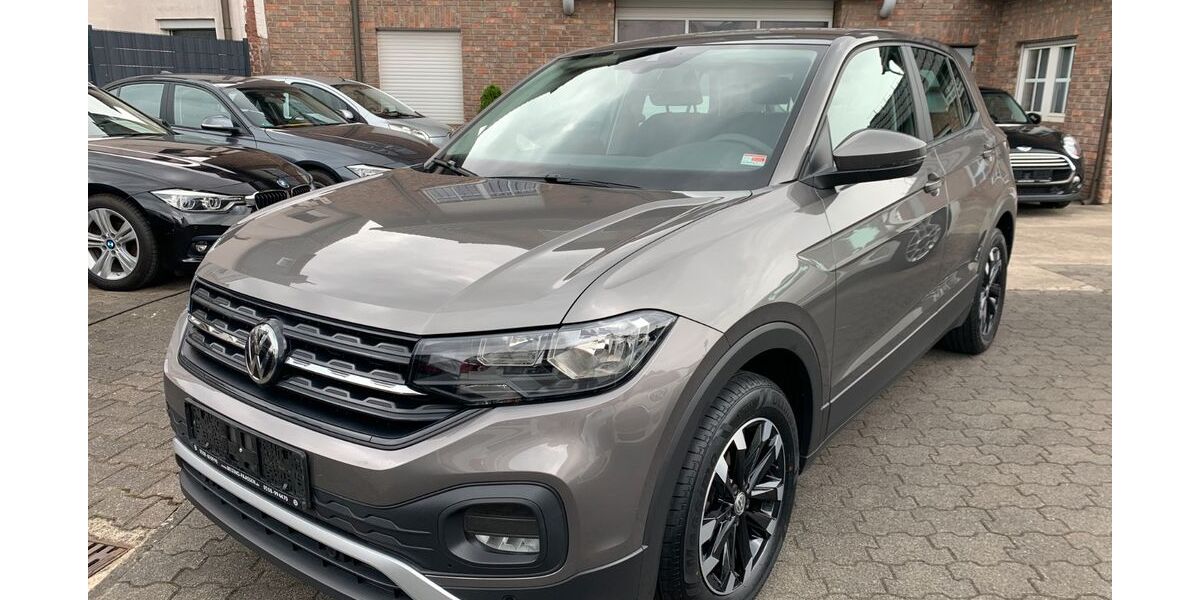 VW T-Cross 76.000 km 16.500 &euro; Moers 47443