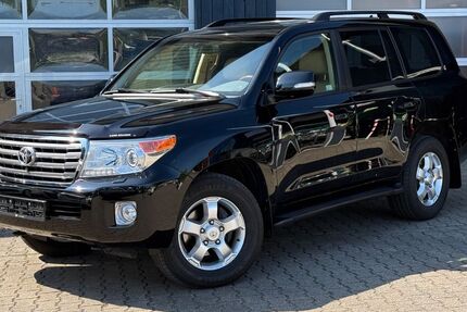 Toyota Land Cruiser 148.000 km 72.590 &euro; Mülheim an der Ruhr 45473