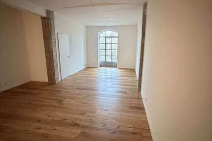 Wohnung Duisburg Essenberg - 2 Zimmer, 69 m&sup2;, 1.000&euro; | Angebot:26273035