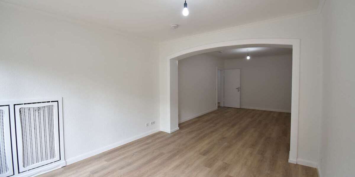 Etagenwohnung Duisburg Angerhausen - 2.5 Zimmer, 75 m&sup2;, 945&euro; | Angebot:26103930
