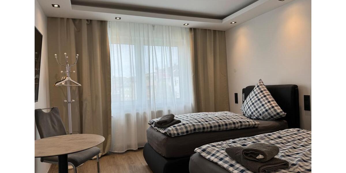 Etagenwohnung Essen Stadtbezirk VI - 2 Zimmer, 50 m&sup2;, 80&euro; | Angebot:24469220