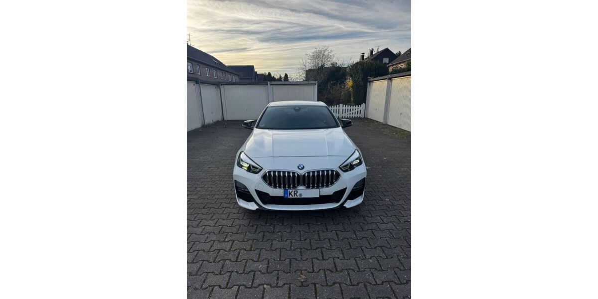 BMW 220 Gran Coupé 131.500 km 20.990 &euro; Krefeld 47829