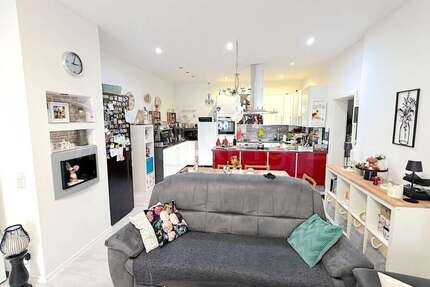 Haus Krefeld Dießem - 24 Zimmer, 449 m&sup2;, 590.000&euro; | Angebot:26857604