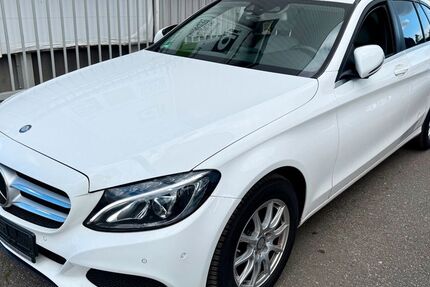 Mercedes-Benz C 220 285.350 km 8.450 &euro; Krefeld 47799