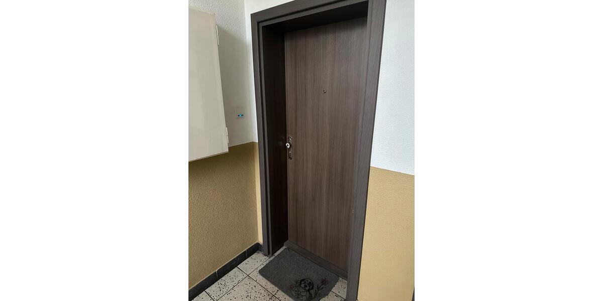 Etagenwohnung Duisburg Mittelmeiderich - 2.5 Zimmer, 64 m&sup2;, 79.800&euro; | Angebot:27071956