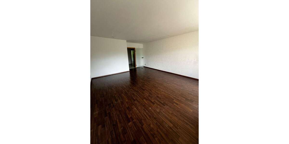 Etagenwohnung Mülheim an der Ruhr Menden-Holthausen - 3.5 Zimmer, 81 m&sup2;, 1.250&euro; | Angebot:25180832