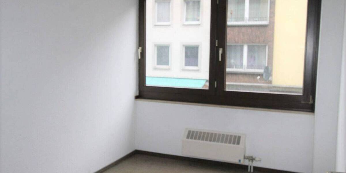 Gewerbeobjekt Krefeld Stadtmitte - 9 Zimmer, 214 m&sup2;, 1.200&euro; | Angebot:25684500