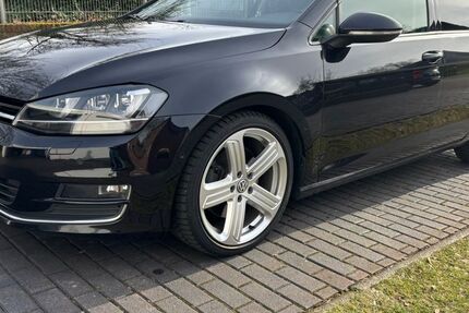 VW Golf 230.000 km 7.750 &euro; Kamp-Lintfort 47475