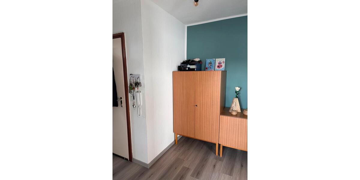 Dachgeschoßwohnung Rheinberg - 2.5 Zimmer, 57 m&sup2;, 140.000&euro; | Angebot:27290661