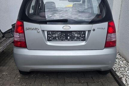 Kia Picanto 204.000 km 900 &euro; duisburg 47055