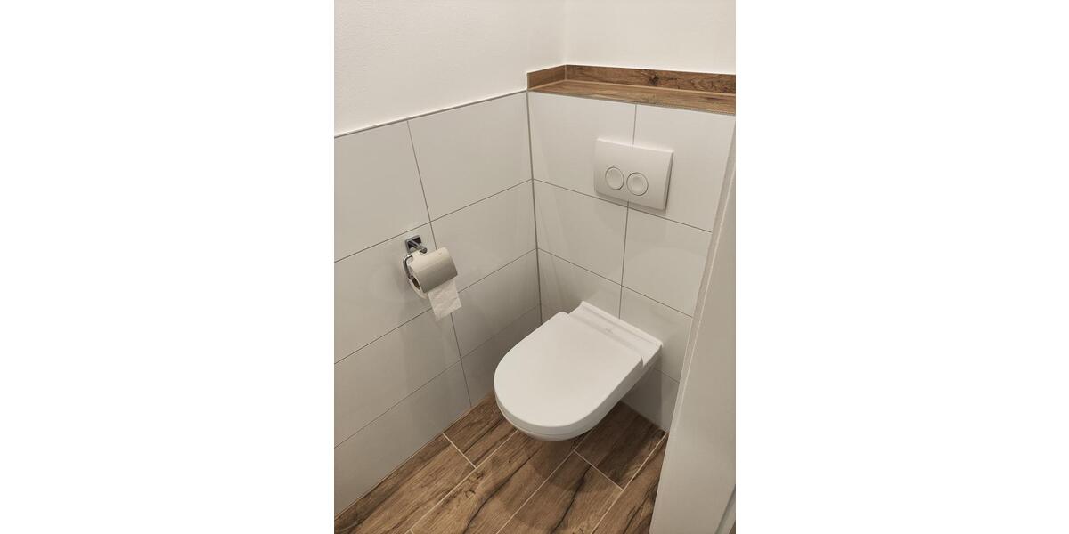 Etagenwohnung Oberhausen - 2 Zimmer, 82 m&sup2;, 740&euro; | Angebot:25404192