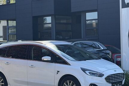 Ford S-Max 157.715 km 15.750 &euro; Krefeld 47805