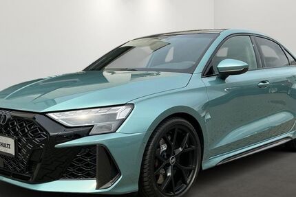 Audi RS3 5.500 km 76.770 &euro; Duisburg 47249