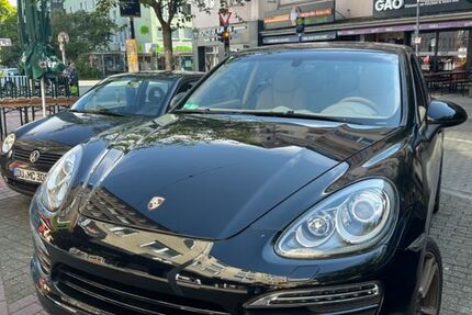 Porsche Cayenne 139.000 km 25.500 &euro; Essen 45130