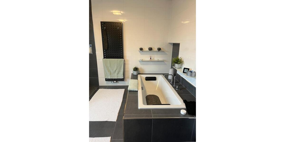 Bungalow Moers Rheinkamp - 2 Zimmer, 295 m&sup2;, 885.000&euro; | Angebot:26251699