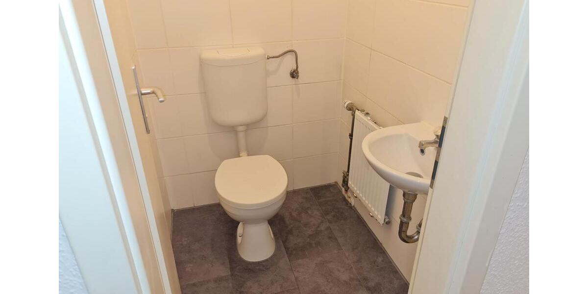 Erdgeschoßwohnung Duisburg Laar - 3 Zimmer, 81 m&sup2;, 540&euro; | Angebot:25750089