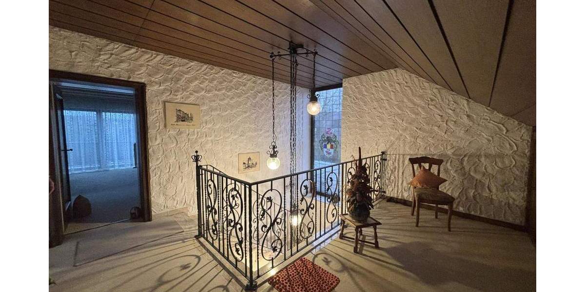 Einfamilienhaus Krefeld Traar - 4 Zimmer, 190 m&sup2;, 750.000&euro; | Angebot:25693384