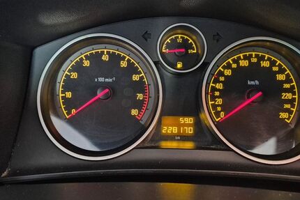 Opel Astra 228.170 km 1.800 &euro; Gelsenkirchen 45899