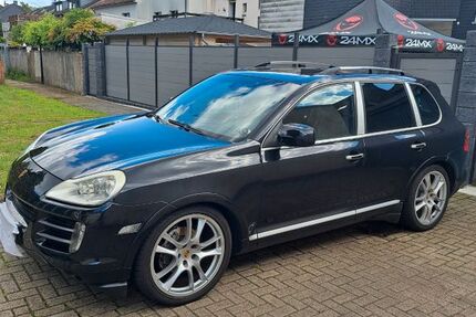 Porsche Cayenne 150.132 km 12.500 &euro; Duisburg 47179
