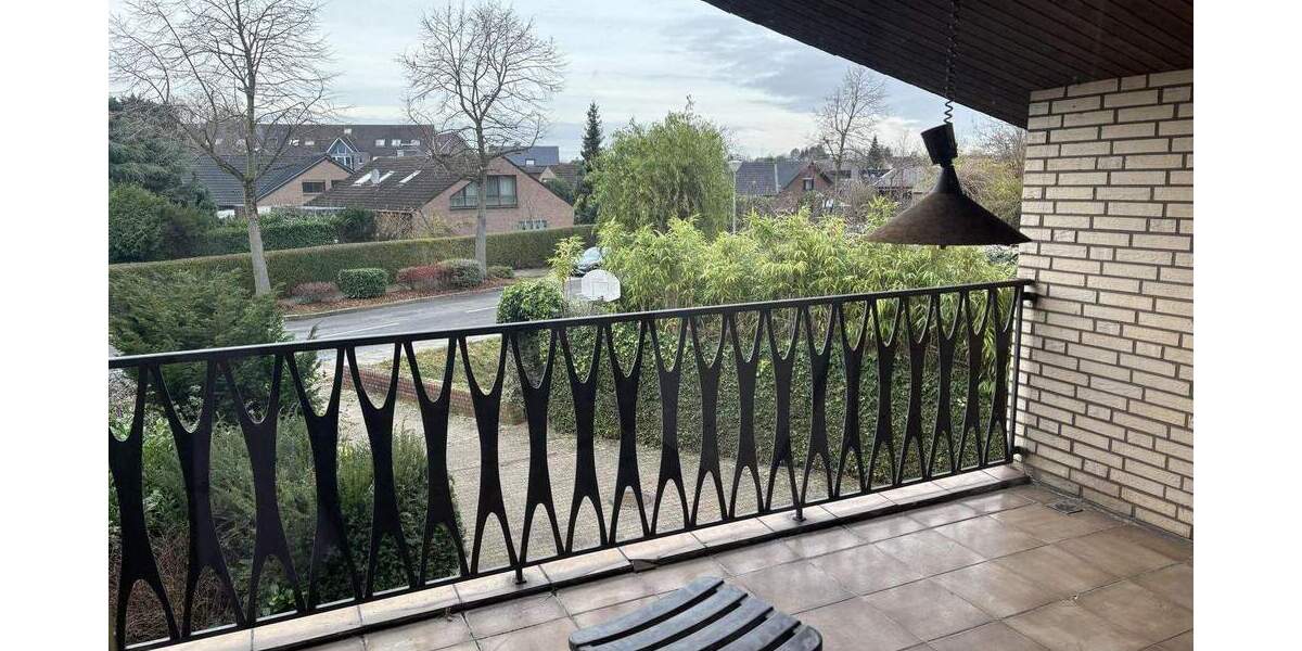 Einfamilienhaus Krefeld Traar - 7 Zimmer, 214 m&sup2;, 750.000&euro; | Angebot:25693386