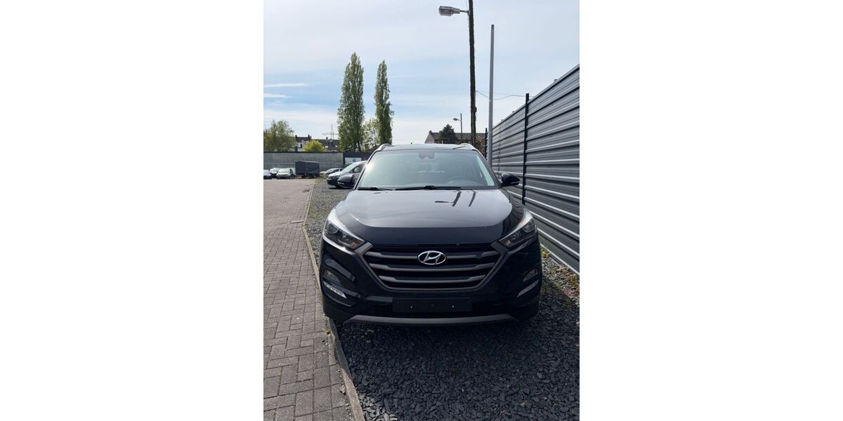 Hyundai TUCSON 69.581 km 13.250 &euro; Mülheim an der Ruhr 45473