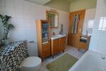 Dachgeschoßwohnung Oberhausen Osterfeld - 3.5 Zimmer, 75 m&sup2;, 165.000&euro; | Angebot:26789604