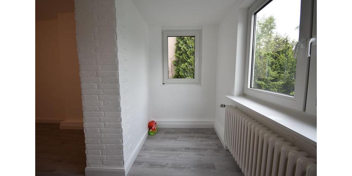 Etagenwohnung Duisburg Mittelmeiderich - 3 Zimmer, 72 m&sup2;, 645&euro; | Angebot:18971901