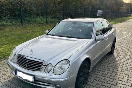 Mercedes-Benz E 350 195.000 km 3.900 &euro; Rheinberg 47495