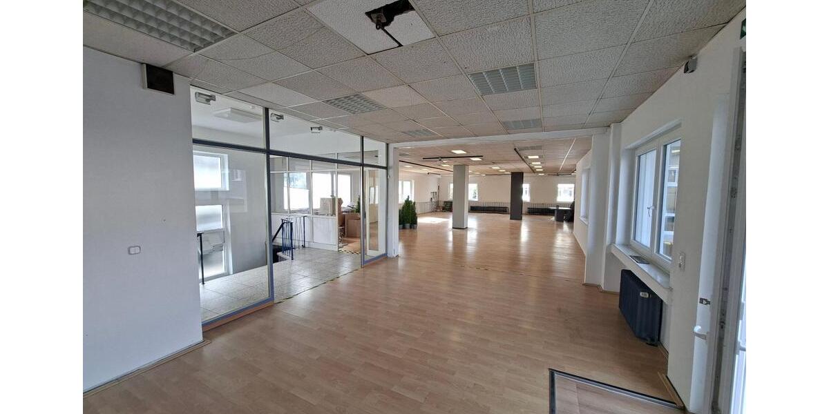 Gewerbeobjekt Essen Stadtkern - 2.600&euro; | Angebot:25831024