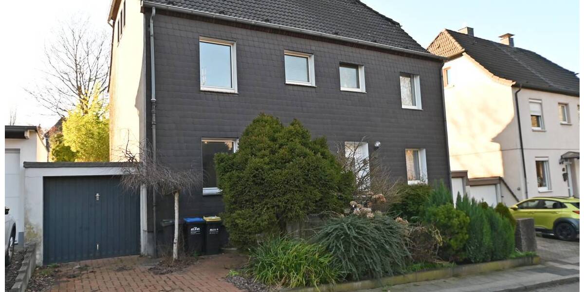 Doppelhaushälfte Essen Frillendorf - 4 Zimmer, 72 m&sup2;, 175.000&euro; | Angebot:26201977