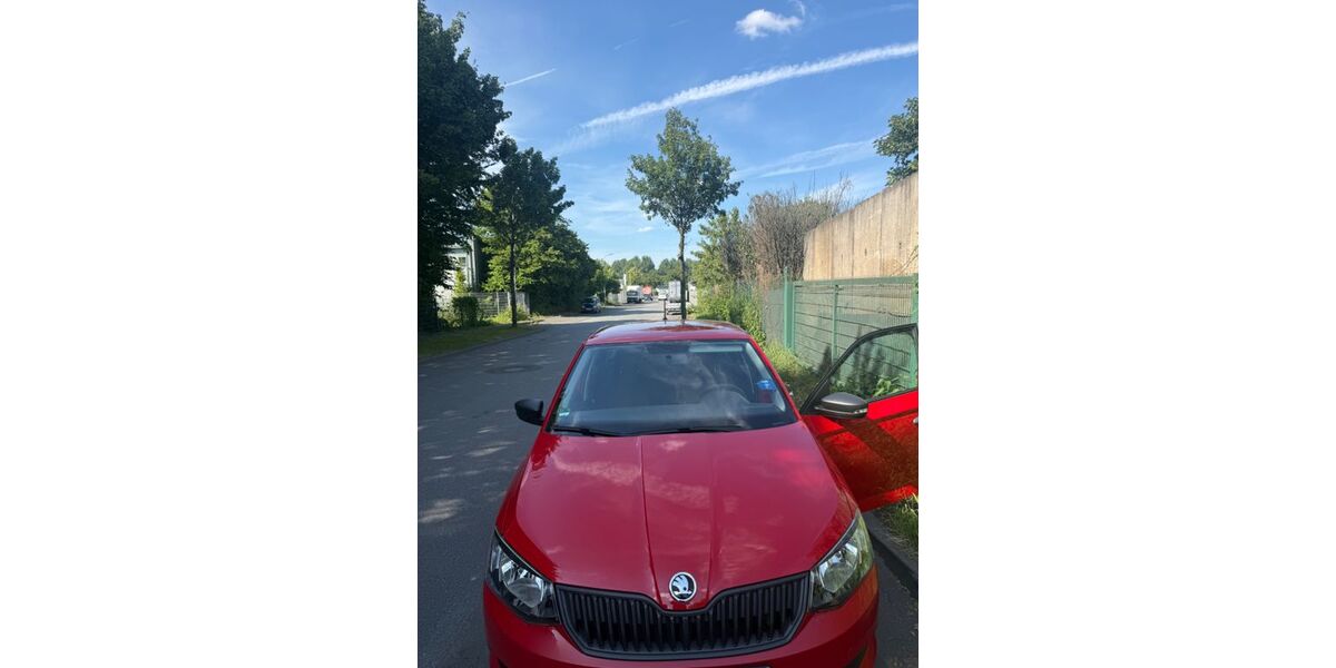 Skoda Fabia 99.500 km 7.300 &euro; Geldern 47608