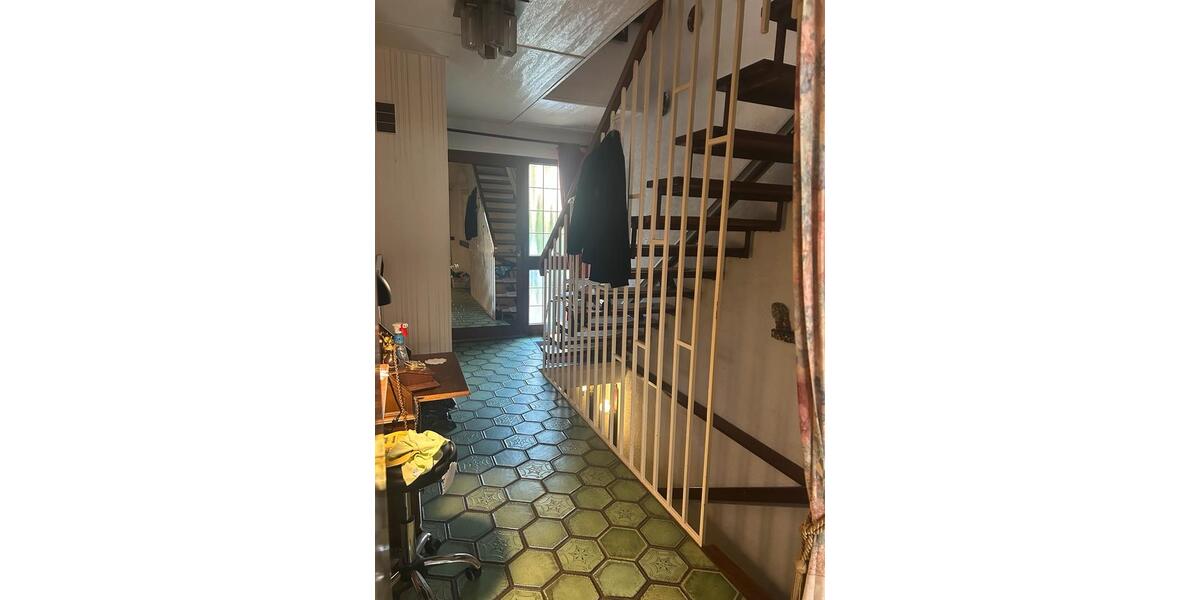 Reihenhaus Essen Stadtbezirk VII - 5.5 Zimmer, 120 m&sup2;, 420.000&euro; | Angebot:26062266