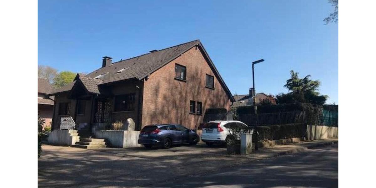 Einfamilienhaus Hamminkeln - 6.5 Zimmer, 220 m&sup2;, 450.000&euro; | Angebot:26135776