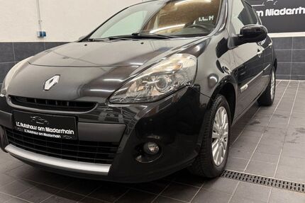 Renault Clio 96.842 km 4.490 &euro; Moers 47441