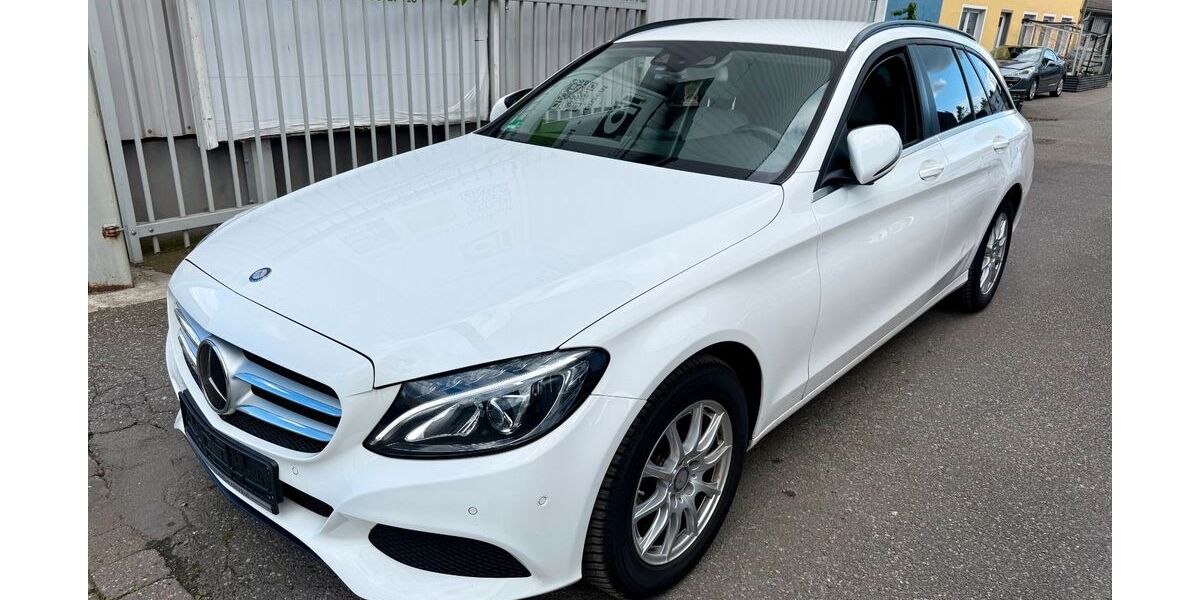 Mercedes-Benz C 220 285.350 km 8.450 &euro; Krefeld 47799