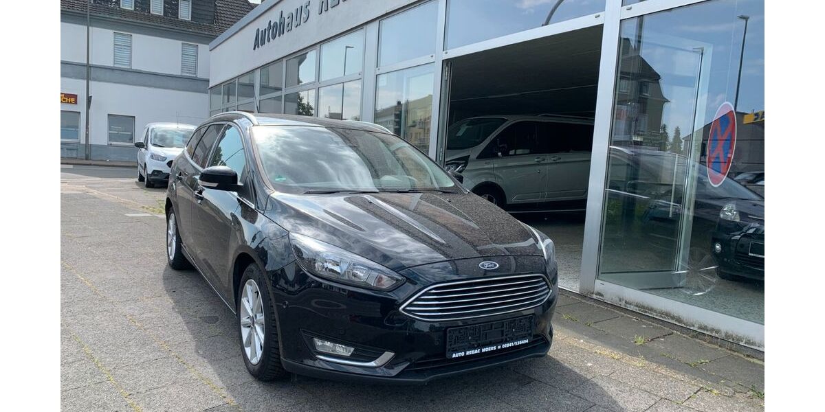 Ford Focus 174.000 km 4.690 &euro; Moers 47443