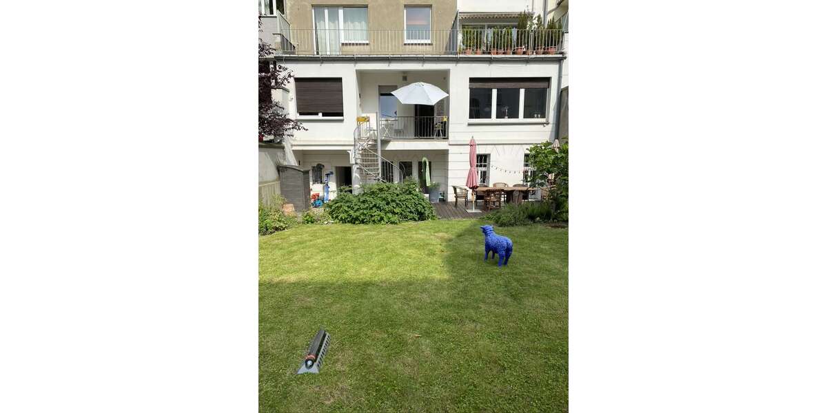 Etagenwohnung Krefeld Cracau - 5 Zimmer, 135 m&sup2;, 1.350&euro; | Angebot:26287255