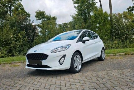 Ford Fiesta 83.500 km 8.300 &euro; Marl 45770