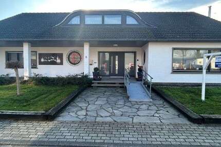 Haus Sonsbeck - 8 Zimmer, 265 m&sup2;, 635.000&euro; | Angebot:25785187