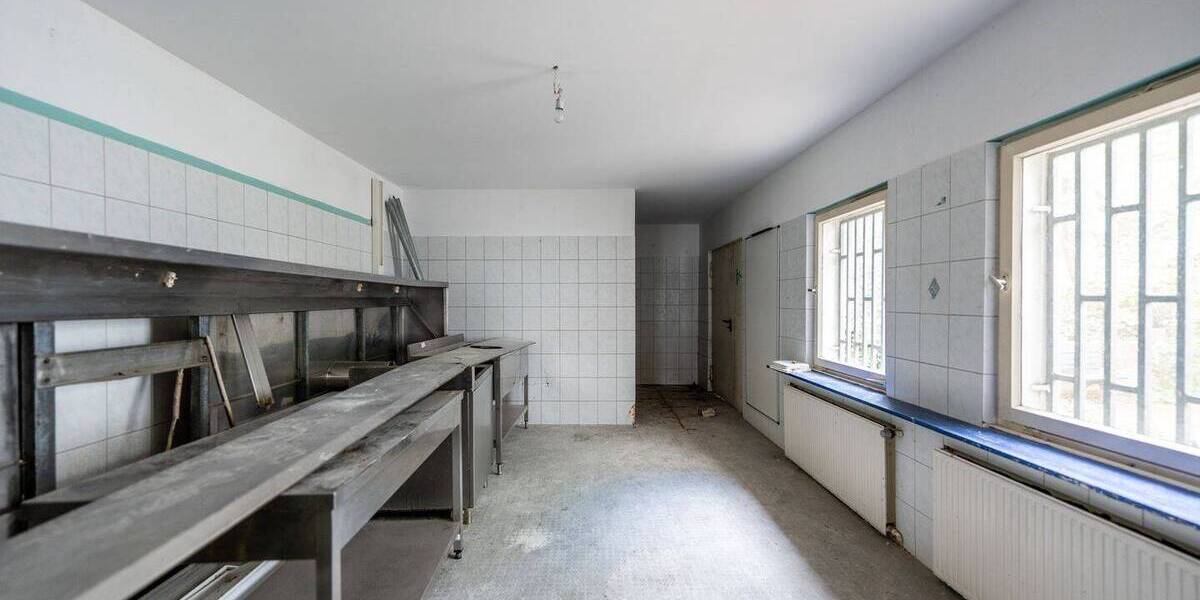 Mehrfamilienhaus, Wohnhaus Mülheim an der Ruhr / Schloß Broich Broich - 1 Zimmer, 425 m&sup2;, 499.000&euro; | Angebot:25738835