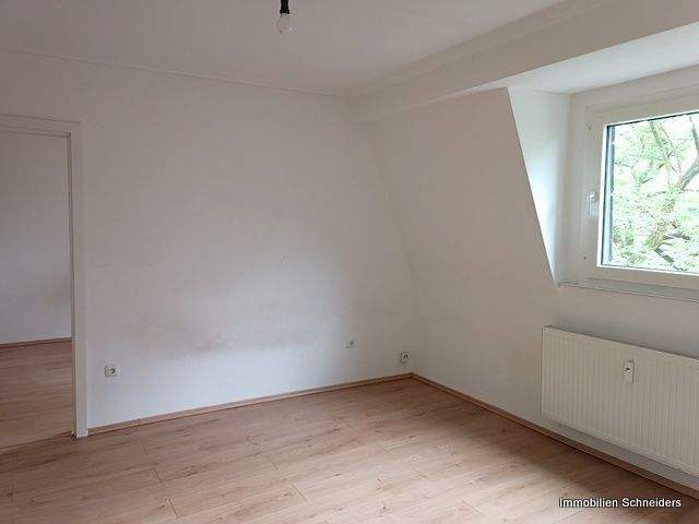 Etagenwohnung Duisburg Obermarxloh - 2 Zimmer, 50 m&sup2;, 400&euro; | Angebot:26306269