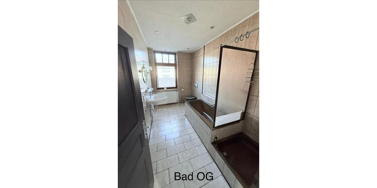 Mehrfamilienhaus, Wohnhaus Duisburg Mittelmeiderich - 6 Zimmer, 120 m&sup2;, 299.000&euro; | Angebot:23566553