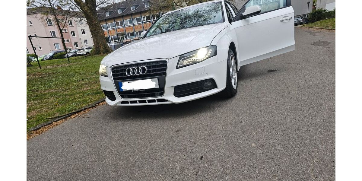 Audi A4 276.900 km 7.300 &euro; Essen 45147
